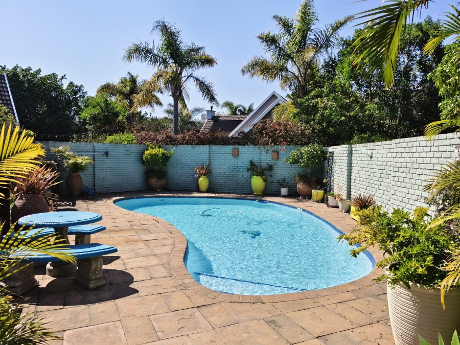 3 Bedroom Property for Sale in The Island Western Cape